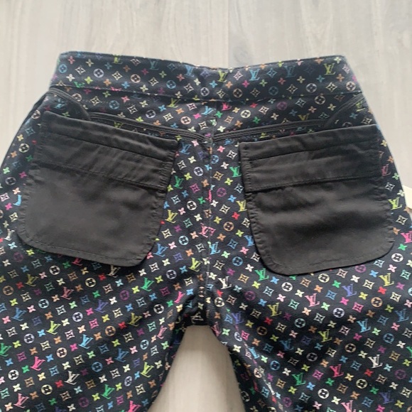 BRAND NEW Authentic Ladies Louis Vuitton Jeans - Picture 12 of 14